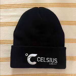 CELSIUS BLACK BEANIE O/S